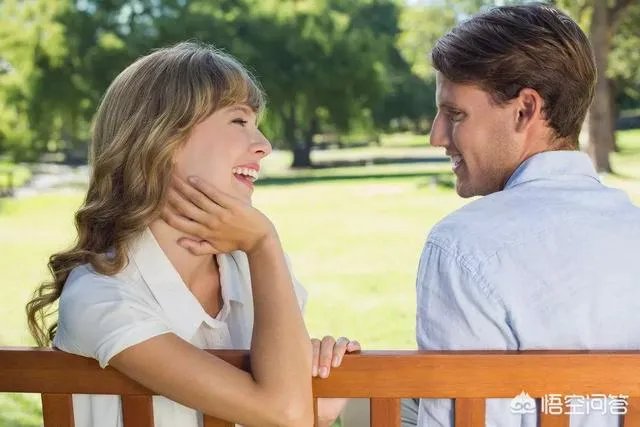 和女朋友天天聊天,怎么保持新鲜感?