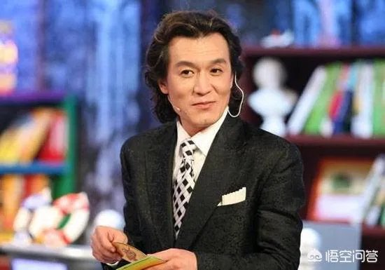 为什么李咏要离开央视?