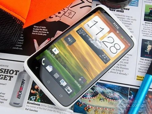 时尚且主流 白色HTC One X再次报出好价