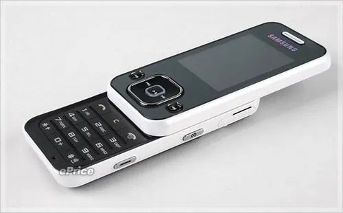 音乐滑盖新产品 三星F258真机多图欣赏