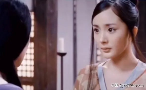 杨幂晒与周迅李少红的罕见合影,这三个娱乐圈女强人有什么缘分和交集?