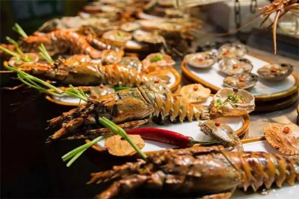 大连十大烧烤店排行榜：拾年上榜，海鲜烧烤最多
