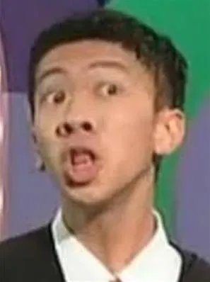 梁逸峰朗诵视频原版：梁逸峰资料现状与现在生活照