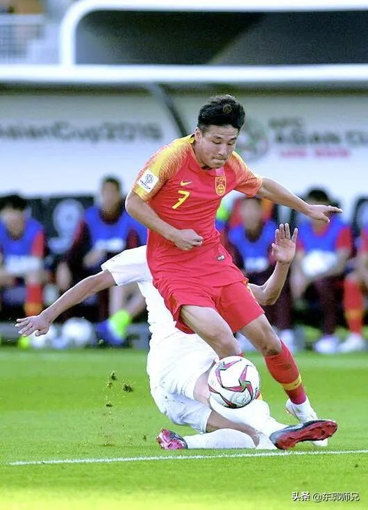 网上新闻报道高拉特已放弃巴西国籍，高拉特入籍已是板上钉钉，中国队将所向披靡吗？