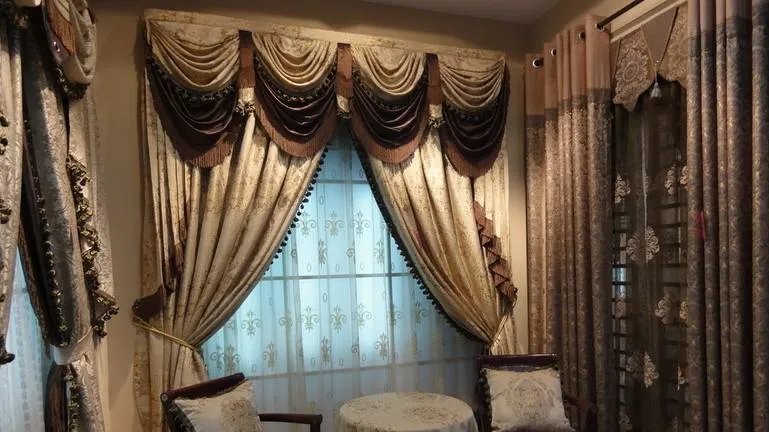 加盟窗帘店需投资多少费用 开好一家窗帘加盟店的注意事项