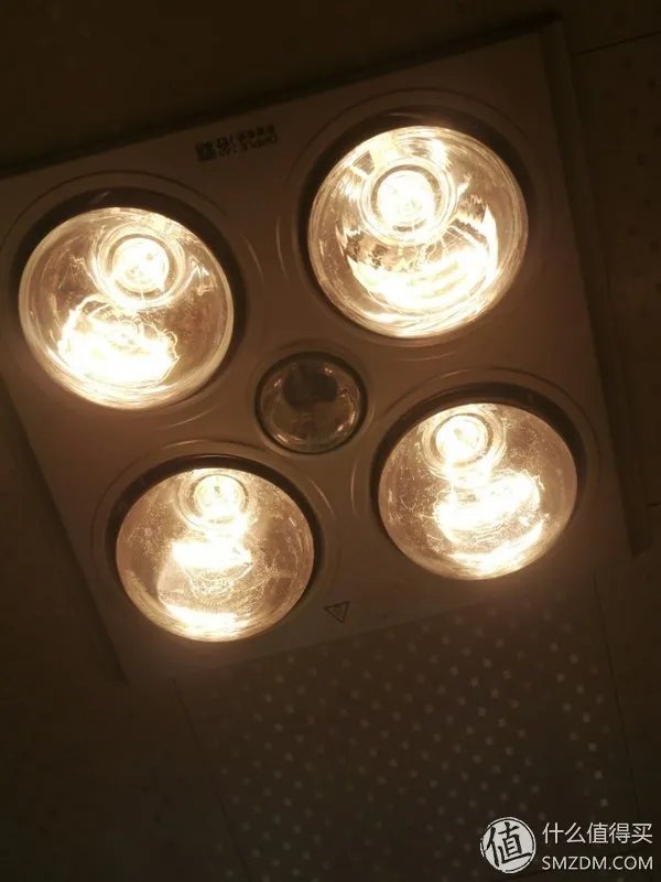 SONY 索尼 DSC-QX100 镜头式数码相机，极其有爱的新鲜玩意儿