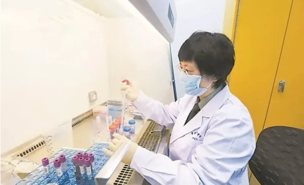 全球多地现变种新冠病毒，疫情的走向如何？