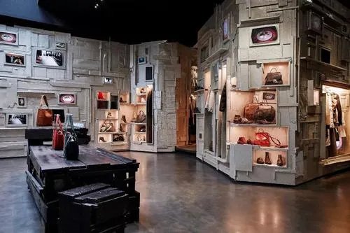 买手店和专柜的区别是什么？