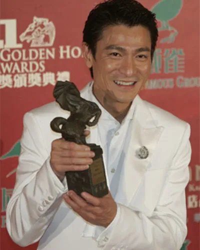 台举行第41届金马奖颁奖典礼 林志玲闪亮登场