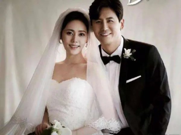 中韩明星夫妻高梓淇蔡琳离婚,娱乐圈里还有哪些中韩夫妻?