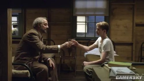 《复仇者联盟2:奥创纪元》30大隐藏彩蛋 黑寡妇竟是女雷神