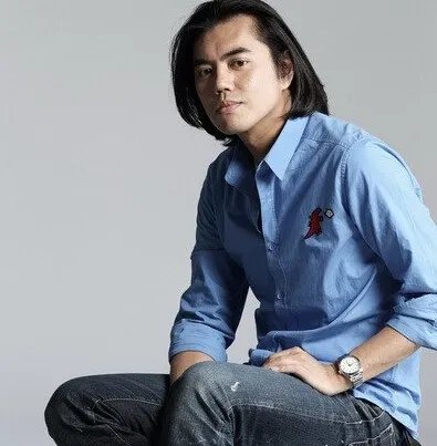 陈艾熙男友是b2陈彦铭 揭秘陈彦铭个人背景