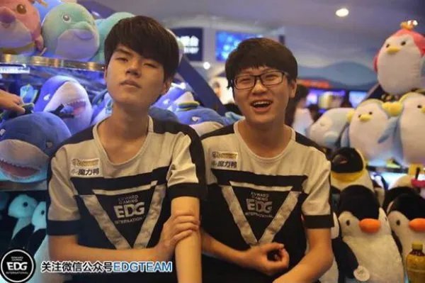 S5总决赛SKT遇到EDG Pawn和Faker几几开?