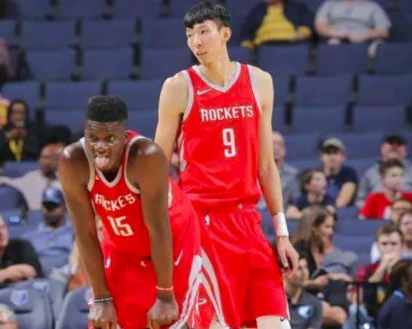 火箭为什么又召回周琦?