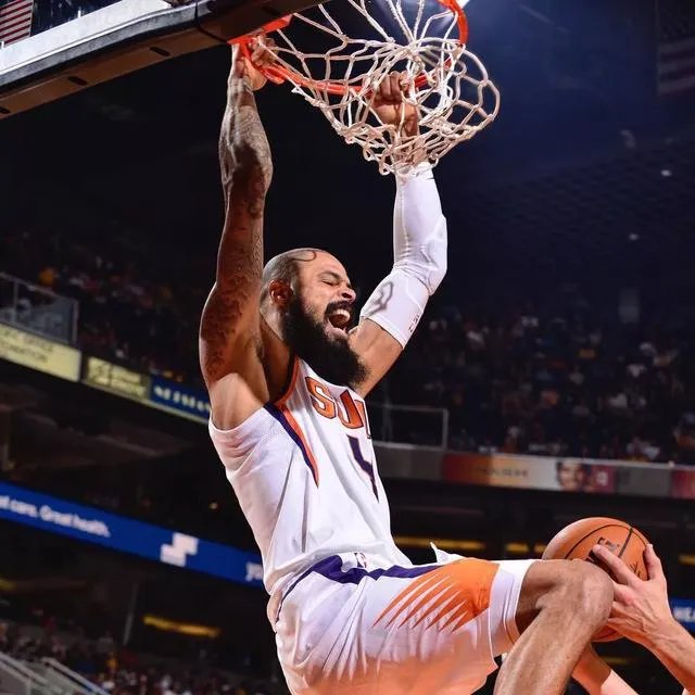 主帅厄尔-沃特森被解雇,太阳队该如何调整?