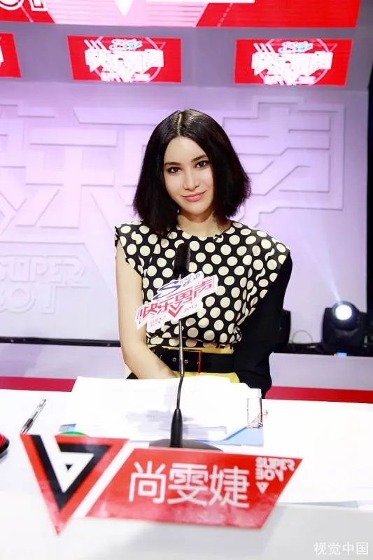 分手合约的主题曲相爱有时是谁唱的