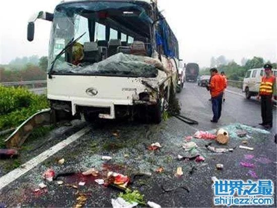 中国最大的车祸有哪些？四川9.13车祸死亡人数最多 