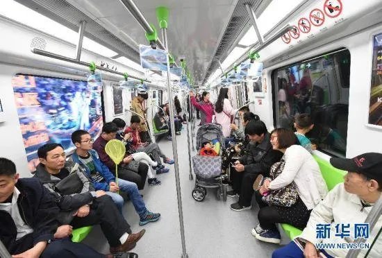 让座反被扇两耳光 打人原因让人哭笑不得