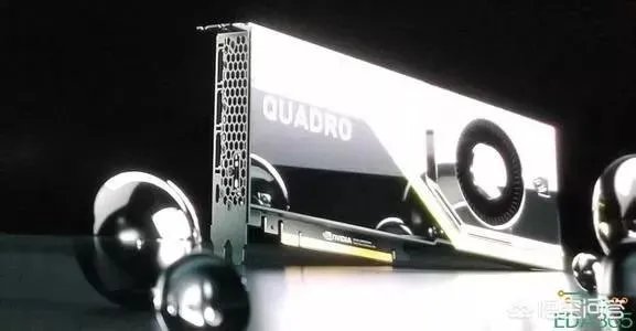 最豪华电脑配置？