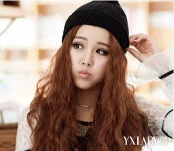 长发卷发图片好看的长发大卷发发型图片