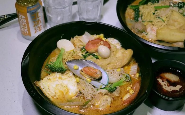 麻辣烫在韩受欢迎 卖麻辣烫一年下来能赚多少？