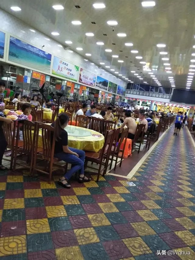 三亚去哪里吃海鲜比较好?有什么推荐的地方吗?会被宰吗?