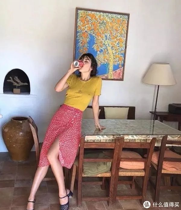 半身裙怎么搭配上衣