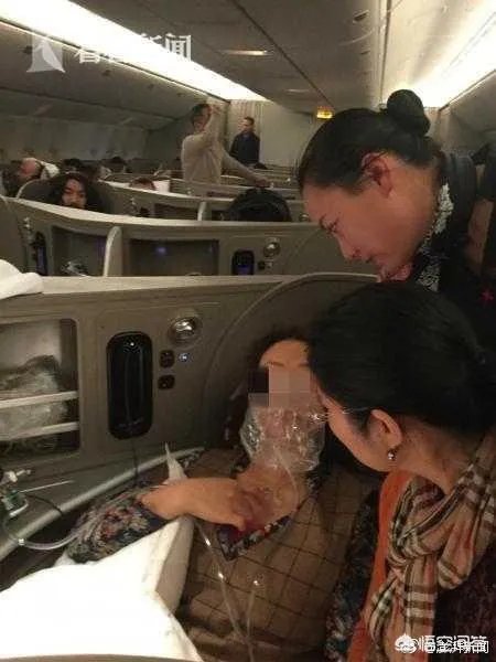 乘客突感不适,东航航班空中放油30吨备降救人,你怎么看?