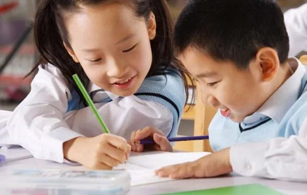 点读机怎么下载英语教材?