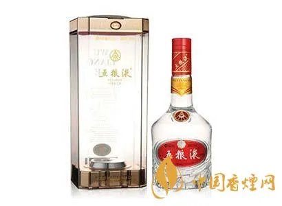 玻璃瓶半圆酒五粮液:中国最优质的白酒