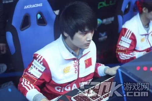 LPL第五周WE对IG现场LOL精彩图片集锦