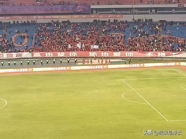 网上新闻报道高拉特已放弃巴西国籍，高拉特入籍已是板上钉钉，中国队将所向披靡吗？