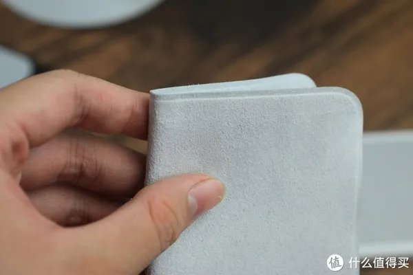 天价苹果擦屏布究竟好不好用?买它真的就是智商税吗?