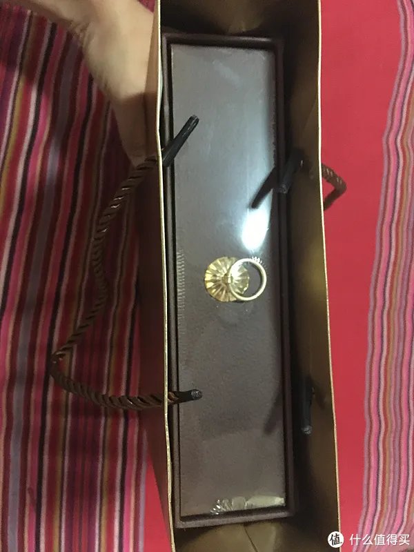 我为什么要买一盒巧克力月饼-轻众测 德芙 巧月 月饼礼盒测评报告