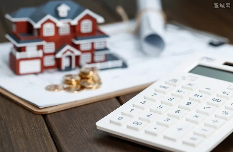 女孩省出三套豪宅 如何利用15买下三套千万豪宅？