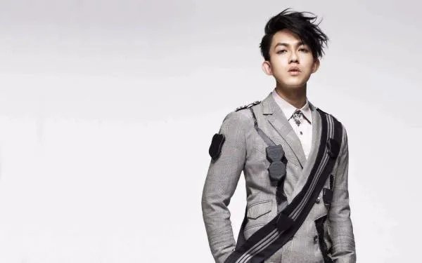 台湾第1届超级星光大道冠军