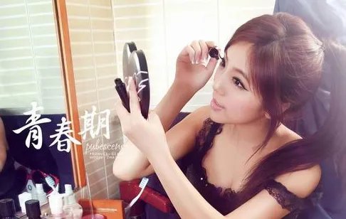 赵奕欢美图欣赏 《青春期3》大尺度床戏曝光