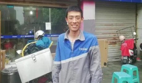 海尔奖励“救人小哥”60万的一套房,今天选房成功,你怎么看?