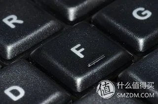 只是多了个背光？Logitech 罗技 K800与K520无线键盘全面对比