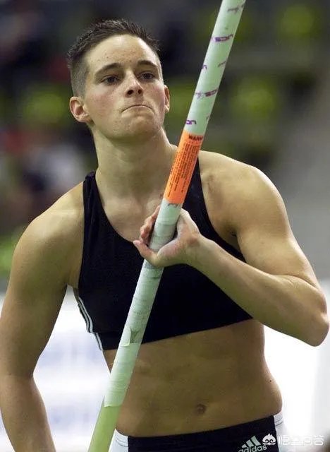 伊芙·布施鲍姆