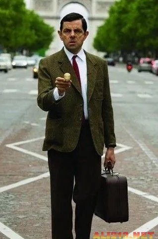 张亮热吻娇妻女网友“心碎了”盘点全球男神