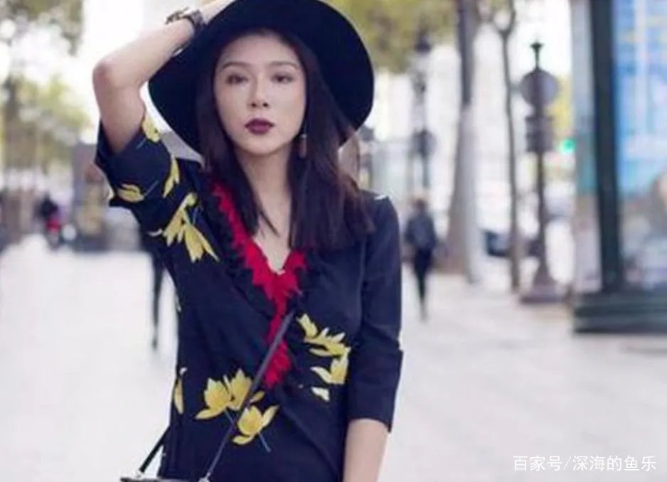 林丹为她抛弃孕妻,李泽楷为她牵肠挂肚,赵雅淇的手段有多厉害?