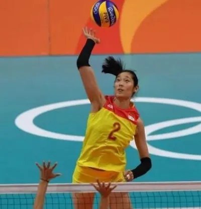 网曝朱婷家境贫寒 父亲节目中揭秘辛酸历程