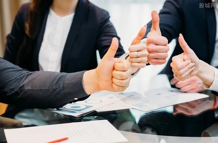 李佳琦成立人间唢呐咨询公司 最大股东是谁