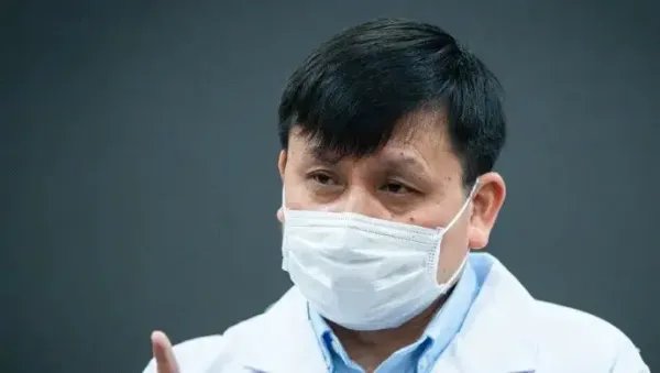 张文宏称离抗疫成功还是越来越近,此事我们能放松警惕吗?