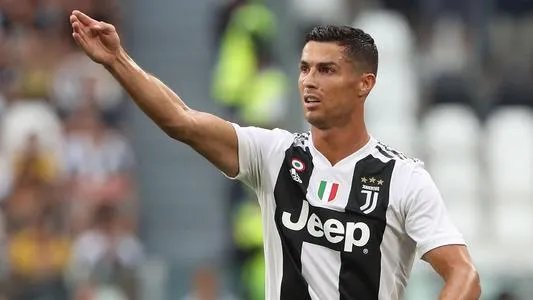 C罗点射双响尤文3 - 0巴萨,这场比赛的制胜点是什么?